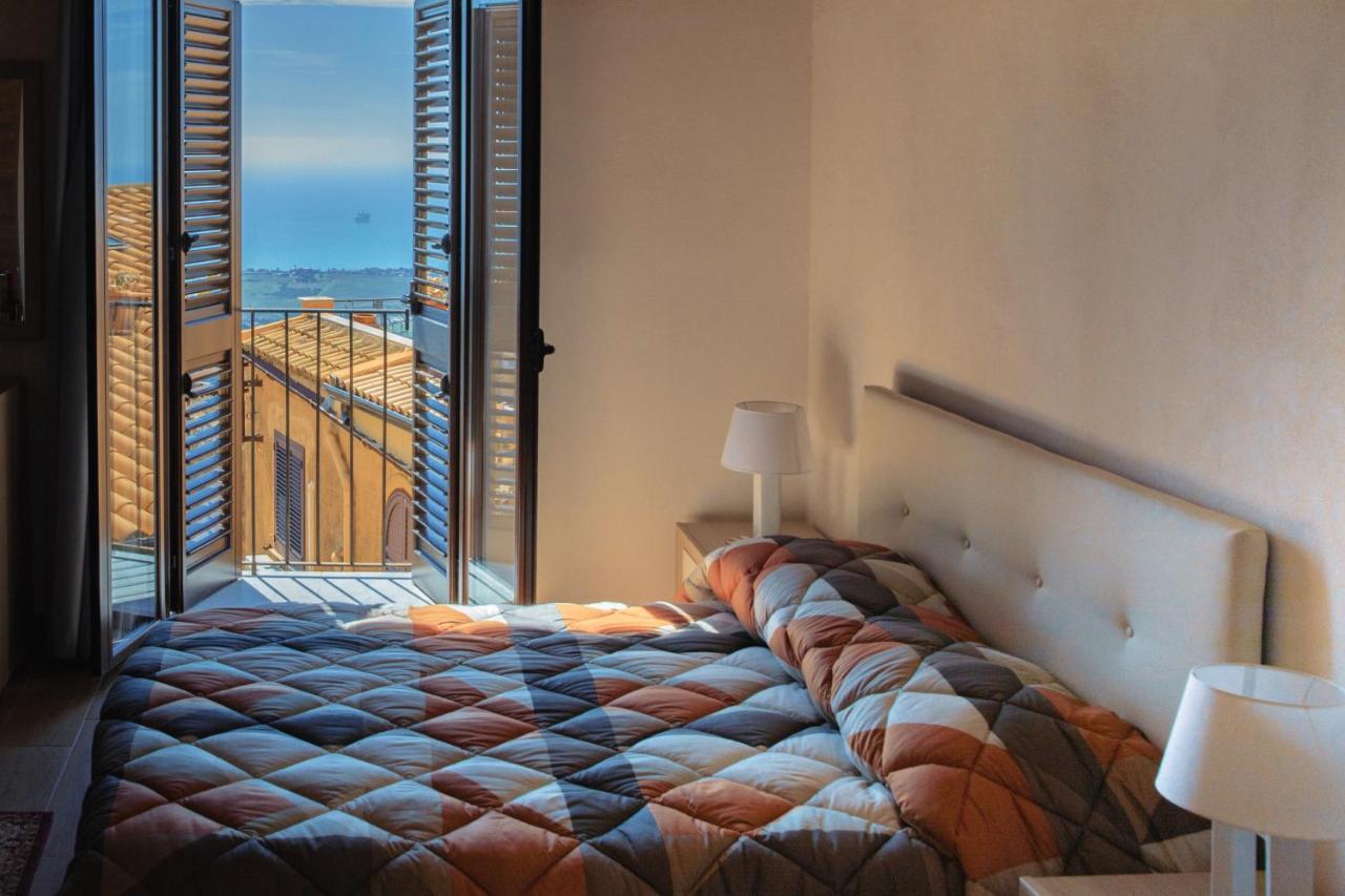 Bed and Breakfast Le Vie Di Girgenti Agrigent Exterior foto